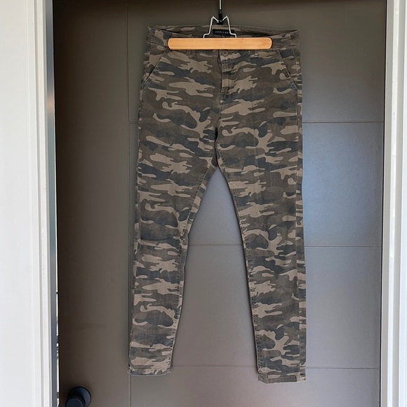 Sanctuary Camo Pants - Picture 1 of 4